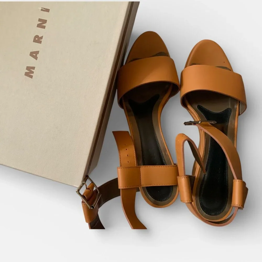 Marni Strappy Sandal, Camel color, Size 39 - Picture 6 of 9